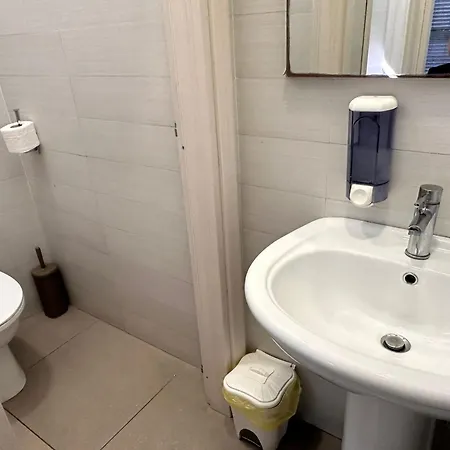 Aereoparking 3* ナポリ