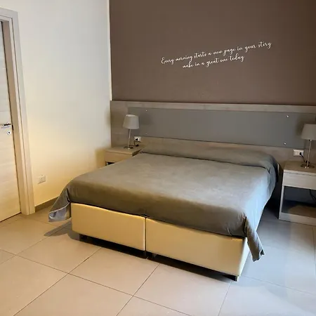 ベッド・アンド・ブレックファスト Aereoparking ナポリ